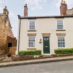 Braeside , Whitby United Kingdom